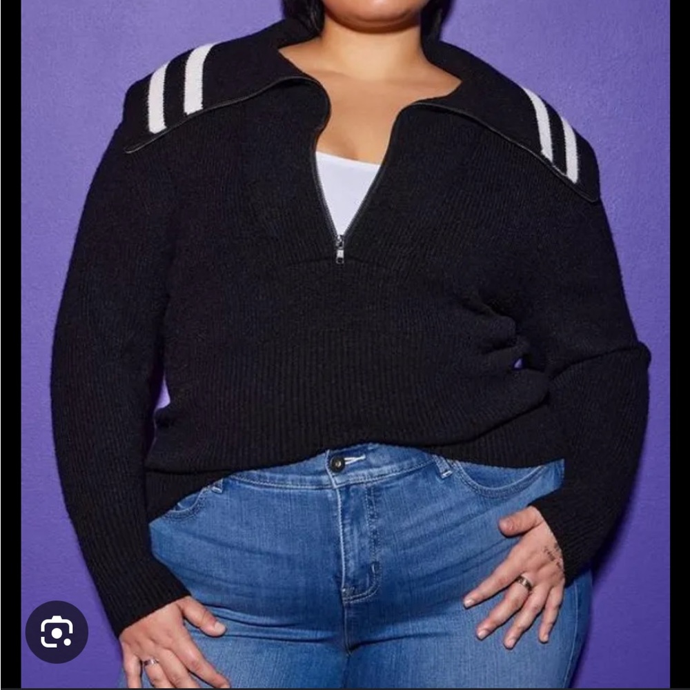 TORRID BLACK AND WHITE SHAKER STITCH ZIP FRONT PULLOVER SWEATER SIZE 2